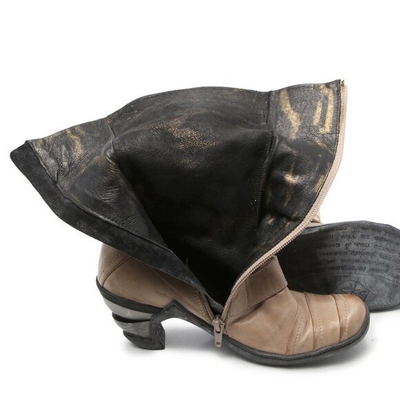 Eject Leather Boot Steampunk Moto Booties Buckles Straps Spiral Heel Tan Beige - Picture 10 of 12